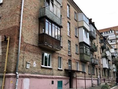 квартира за адресою Михайла Стельмаха вул., 12