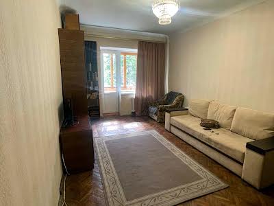 квартира за адресою Богдана Хмельницького вул., 68