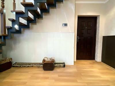 квартира за адресою Остапа Луцького вул., 5а