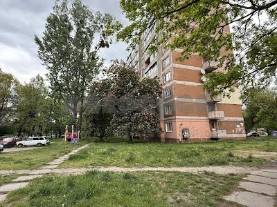 квартира за адресою Вахтанга Кікабідзе вул. (Булгакова), 8-А