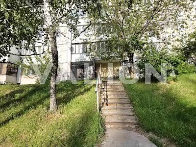 квартира за адресою Підлісна вул., 6