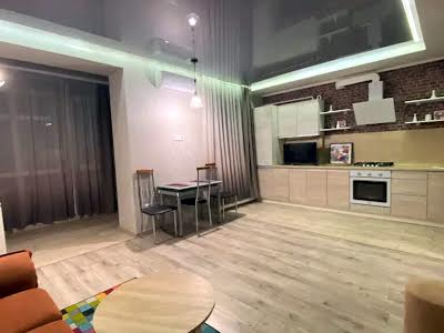 квартира за адресою Набережна Перемоги вул., 44м
