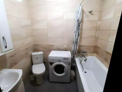 квартира за адресою Соборна вул., 126/19