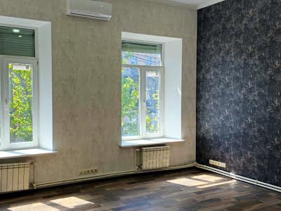 комерційна за адресою Велика Арнаутська вул., 64