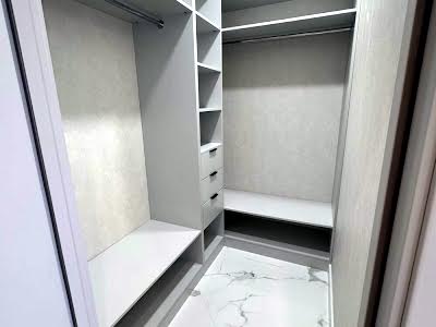 квартира по адресу Генуэзская ул., 1/1