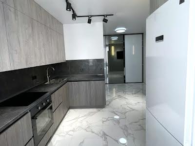 квартира за адресою Корольова вул., 4