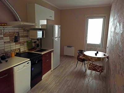 квартира за адресою Клавдіївська вул., 40е