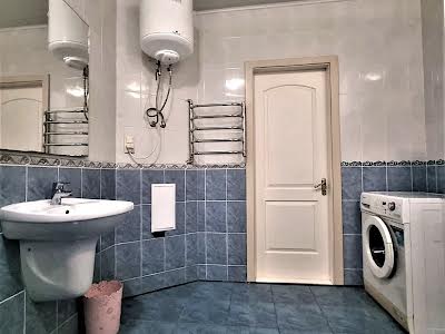 квартира за адресою Борщагівська вул., 143Б