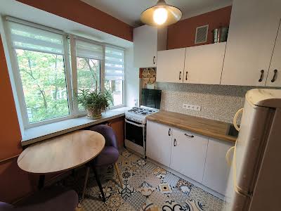 квартира за адресою Золотоустівська вул., 51