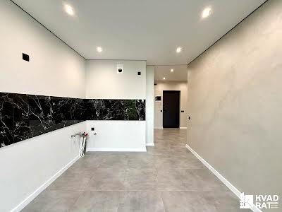 квартира за адресою Флотська вул., 10б