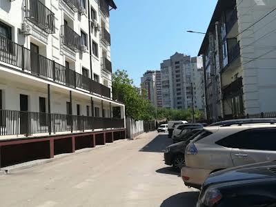 квартира по адресу Творческая ул., 57
