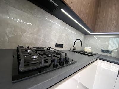 квартира за адресою Юліана Пелеша вул., 3 к4