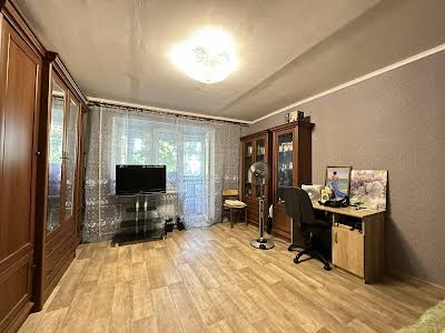 квартира за адресою Одеса, Євгена Танцюри вул., 49
