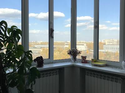 квартира за адресою Київ, Хмельницька вул., 10