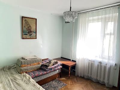 квартира за адресою Генерала Петрова вул., 74