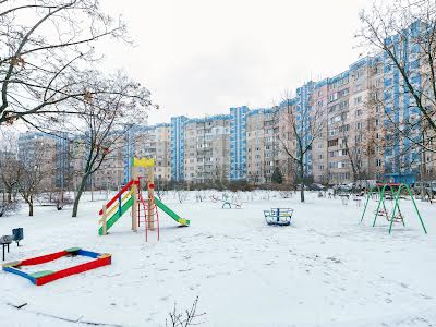 квартира по адресу Червоной Калины просп. (Владимира Маяковского), 21