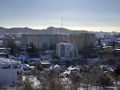 квартира за адресою Кирила Студинського вул., 14