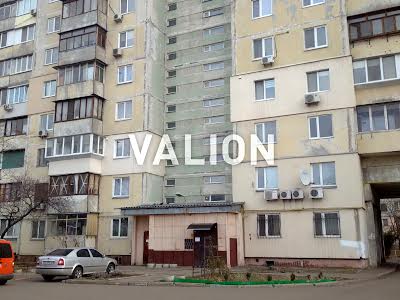 квартира за адресою Приозерна вул., 12А