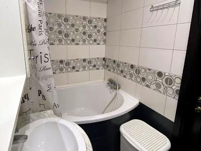 квартира за адресою Зодчих вул., 4