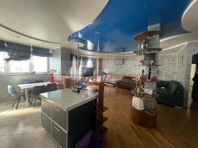 квартира по адресу Миколы Бажана просп., 12
