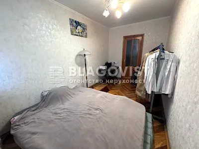 квартира за адресою Дніпровська набережна вул., 3