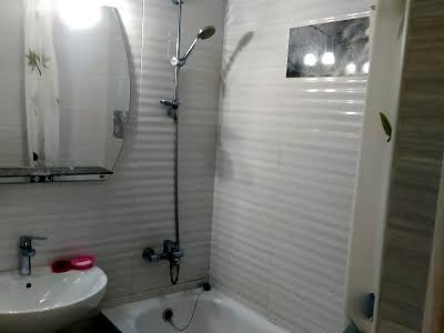 квартира по адресу Александра Попова ул., 3