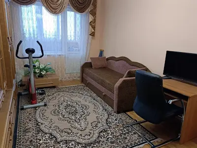 квартира за адресою Академіка Глушкова просп., 45