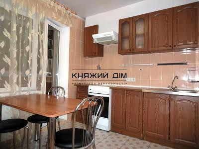 квартира за адресою Ревуцького вул., 44-Б