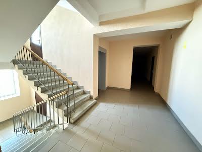 квартира по адресу Академика Заболотного ул., 126/1