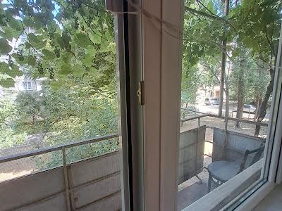 квартира за адресою Героїв Оборони Одеси вул. (Героїв Сталінграду), 88