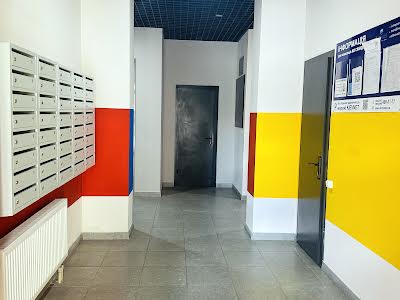 квартира по адресу Героїв Крут ул., 10