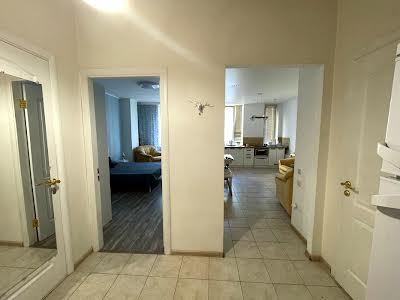 квартира за адресою Регенераторна вул., 4