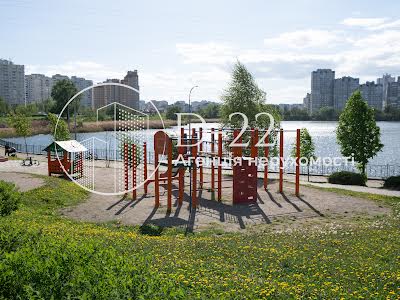 квартира по адресу Ревуцкого ул., 40-Г