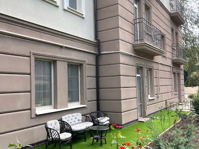 квартира за адресою Травневий пров., 4