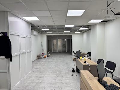 коммерческая по адресу Подільська ул., 58