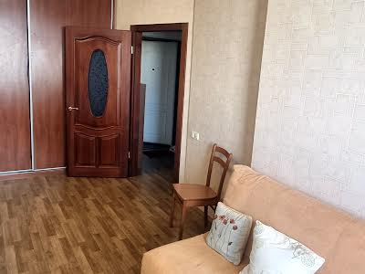 квартира за адресою Микільсько-Слобідська вул., 2-Б