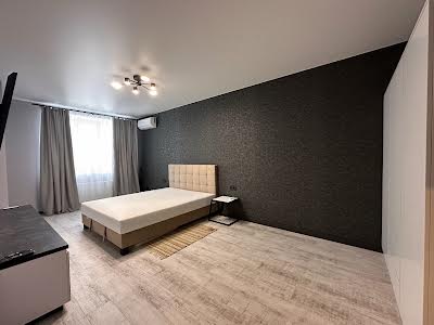 квартира за адресою Боголюбова, 33