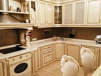 квартира за адресою Богдана Хмельницького вул., 10