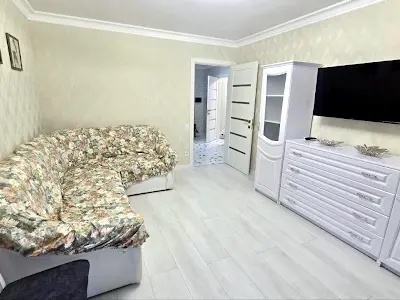 квартира за адресою Євгена Чикаленка вул., 74