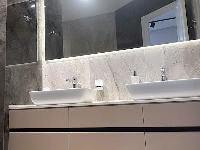 квартира за адресою Буслівська вул., 12