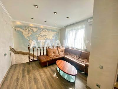квартира за адресою Педагогічна вул., 17