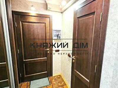 квартира за адресою Миколи Міхновського бульв. (Дружби Народів), 10-А