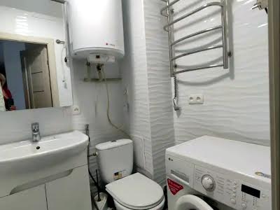 квартира по адресу Калиновая ул., 102