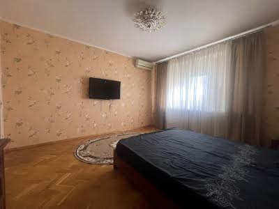 квартира за адресою Дарницький бульв., 1