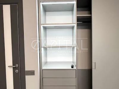 квартира за адресою Степана Бандери просп., 32-Д