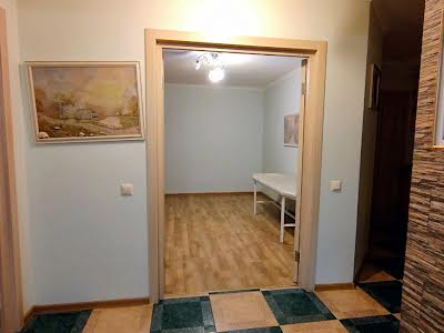 квартира за адресою Ольжича вул., 15