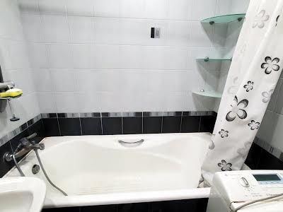 квартира за адресою Василя Касіяна вул., 6