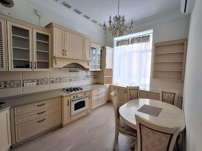 квартира за адресою Богдана Хмельницького вул., 30/10