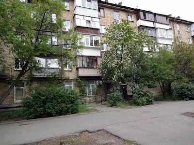 квартира по адресу Привокзальная ул., 12