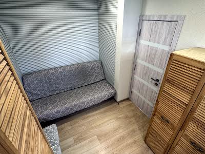 квартира за адресою Покровська вул., 99д